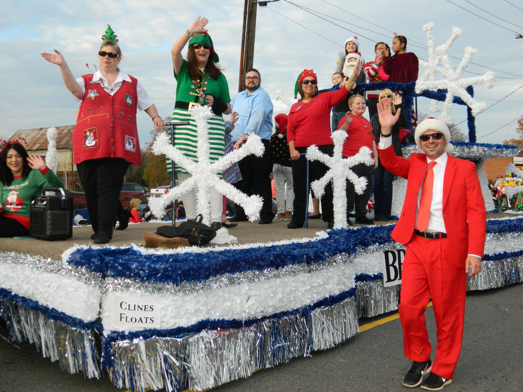 Mooresville Christmas Parade (383).JPG